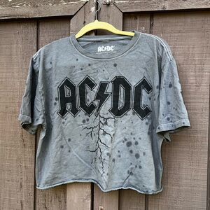 AC/DC women’s cropped tee | Size: Large